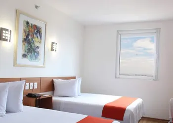 One Guadalajara Periférico Poniente hotel thumbnail 5