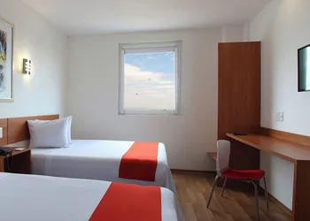 One Guadalajara Periférico Poniente hotel thumbnail 7