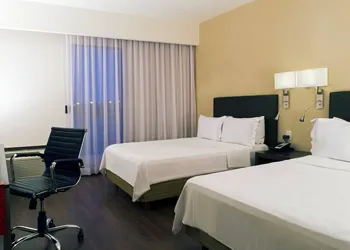 Fiesta Inn Leon hotel thumbnail 7