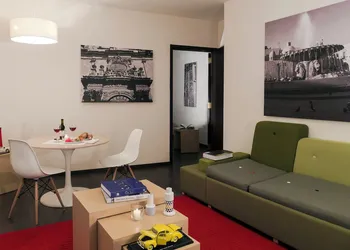 Fiesta Inn Leon hotel thumbnail 8