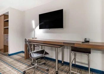 MainStay Suites Georgetown Lexington North hotel thumbnail 7