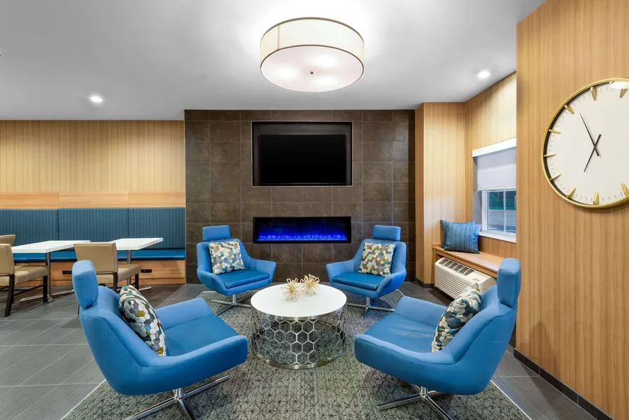 Microtel Inn & Suites by Wyndham Farmington hotel detail image 2