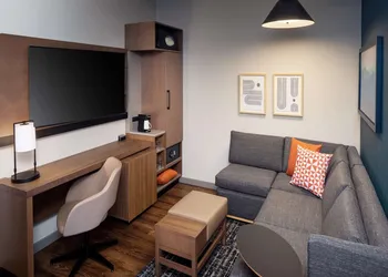 Hyatt Place Harrisonburg hotel thumbnail 5