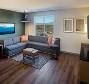Hyatt Place Harrisonburg hotel detail image 7