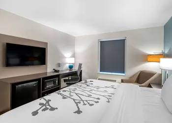 Sleep Inn hotel thumbnail 5