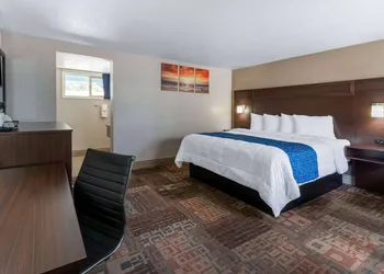 Travelodge by Wyndham Florence hotel thumbnail 6