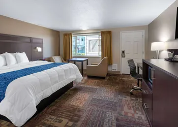 Travelodge by Wyndham Florence hotel thumbnail 7