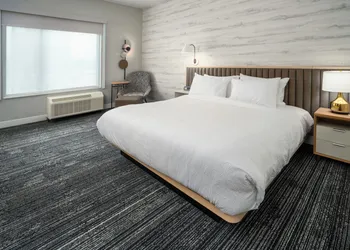 Towneplace Suites By Marriott Louisville Downtown hotel thumbnail 8
