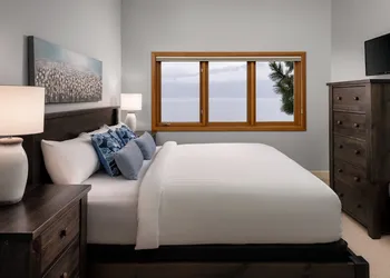 Outback Lakeside Vacation Homes hotel thumbnail 3