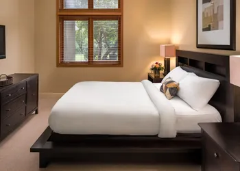 Outback Lakeside Vacation Homes hotel thumbnail 6