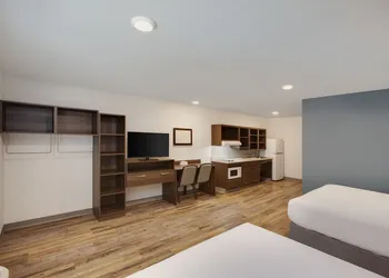 WoodSpring Suites San Antonio Stone Oak hotel thumbnail 7