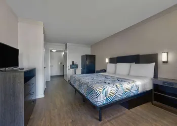 Studio 6 Denton, TX - UNT hotel thumbnail 8