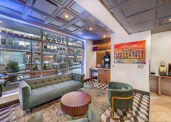 The Quincy, an Ascend Collection Hotel hotel thumbnail 2