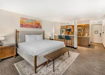 The Quincy, an Ascend Collection Hotel hotel thumbnail 7