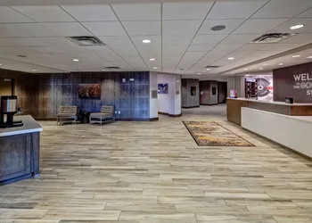 Hampton Inn & Suites San Jose Airport hotel thumbnail 2