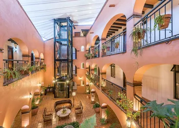 Hotel La Abadia Tradicional hotel thumbnail 4