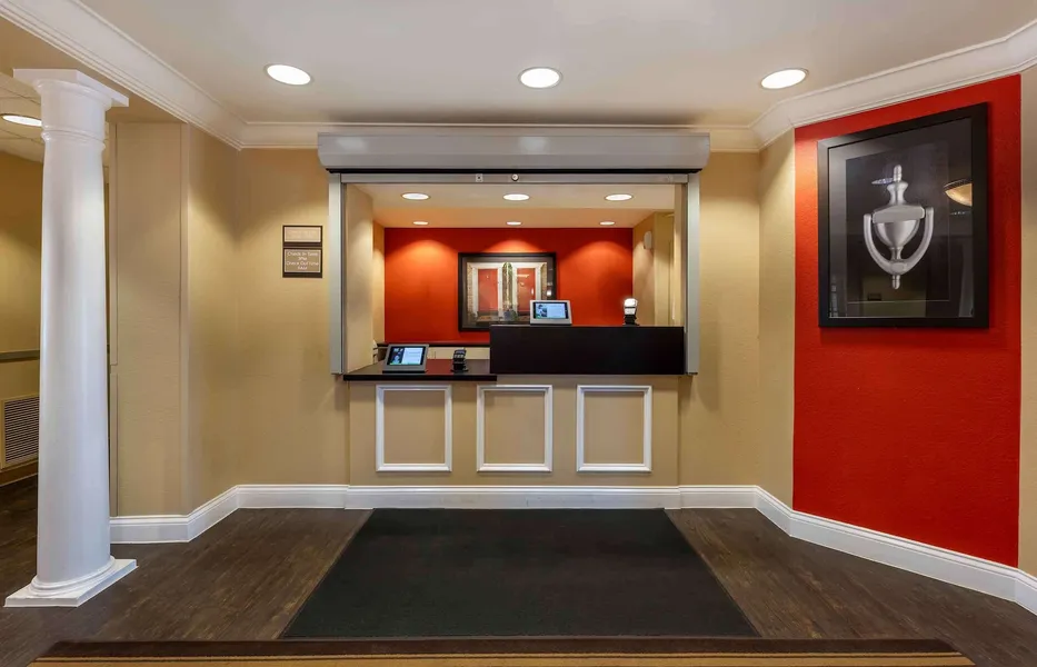 Extended Stay America Suites Chicago O'Hare Allstate Arena hotel detail image 2
