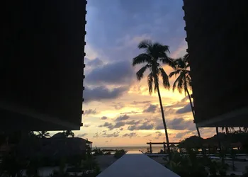 El Careyes Club & Residences hotel thumbnail 3