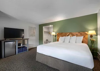 The Lodge at Mount Snow hotel thumbnail 7