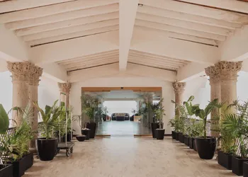Costa Sur Resort, Classico Collection By Sonesta hotel thumbnail 6