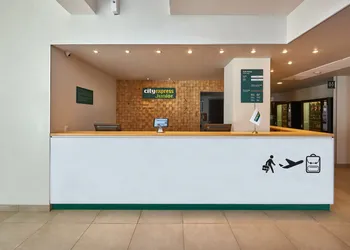 City Express Junior by Marriott Toluca Zona Industrial hotel thumbnail 2
