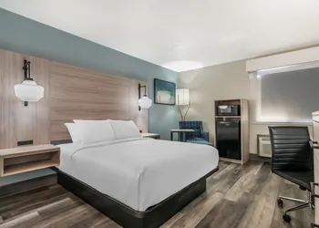 Best Western Park City Wichita North hotel thumbnail 6