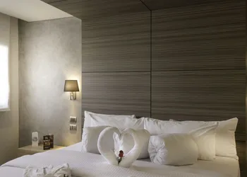 Hotel Riazor Aeropuerto hotel thumbnail 8