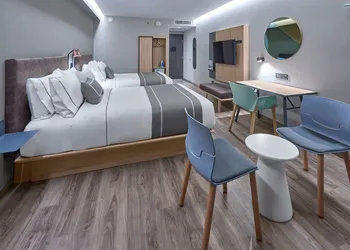 City Express Plus by Marriott Ensenada hotel thumbnail 7