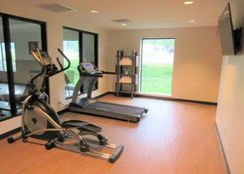 Comfort Suites Grandview - Kansas City hotel thumbnail 6