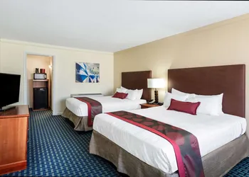 Ramada by Wyndham Virginia Beach hotel thumbnail 4