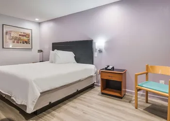 Knights Inn North Richland Hills hotel thumbnail 7