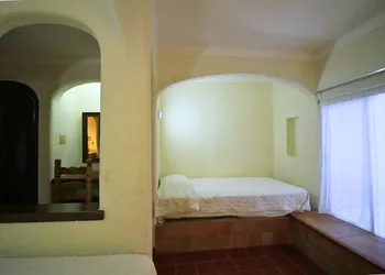 Villas Arqueologicas Chichen Itza hotel thumbnail 4