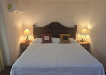 Villas Arqueologicas Chichen Itza hotel thumbnail 5