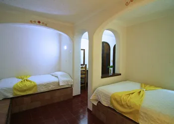 Villas Arqueologicas Chichen Itza hotel thumbnail 7