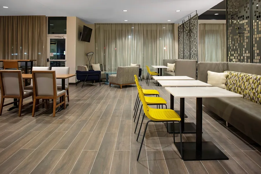 TownePlace Suites by Marriott Orlando Airport hotel detail image 2