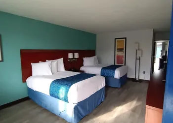 Travelodge by Wyndham Petersburg hotel thumbnail 8