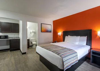 Suburban Studios Spartanburg - I-26 hotel thumbnail 5