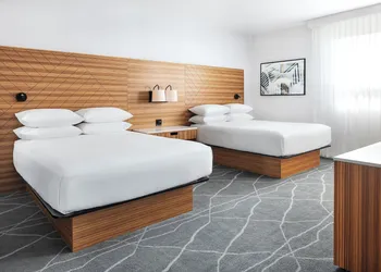 Delta Hotels by Marriott Grande Prairie Airport hotel thumbnail 5