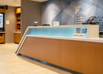 SpringHill Suites by Marriott Woodbridge hotel thumbnail 2