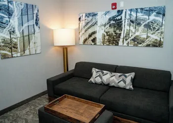 SpringHill Suites by Marriott Woodbridge hotel thumbnail 7