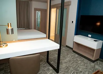 SpringHill Suites by Marriott Woodbridge hotel thumbnail 8