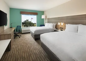 HOLIDAY INN EXPRESS & SUITES GULF BREEZE - PENSACOLA AREA by IHG hotel thumbnail 4