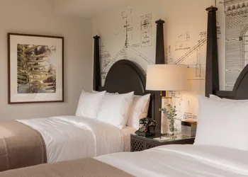 The Lodge at St Edward Park hotel thumbnail 6