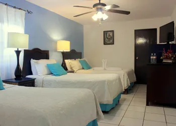 La Huerta hotel thumbnail 8