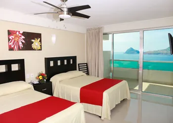 Las Flores Beach Resort hotel thumbnail 6