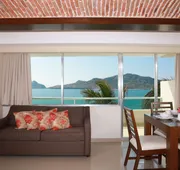 Las Flores Beach Resort hotel detail image 7