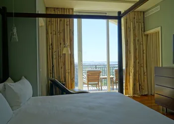 Palm Beach Singer Island Resort & Spa Luxury Suites hotel thumbnail 7