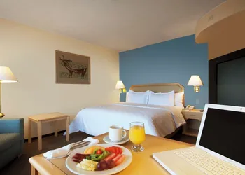 Fiesta Inn Express Hermosillo hotel thumbnail 6