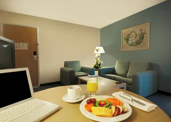 Fiesta Inn Express Hermosillo hotel thumbnail 7