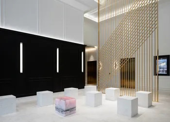 Four Seasons Hotel Montreal hotel thumbnail 3